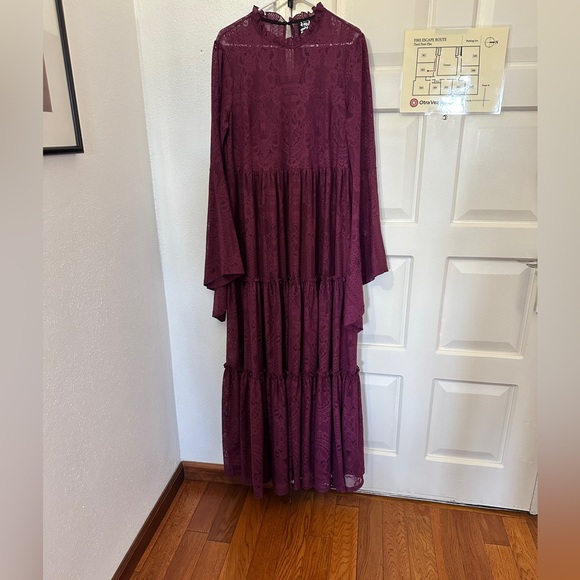 Killstar Hecate Maroon Lace Maxi Size XL - Picture 11 of 16